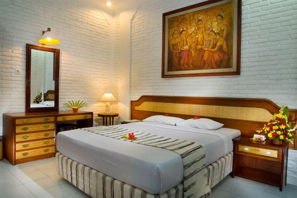 Champlung Mas Hotel Legian Exteriör bild
