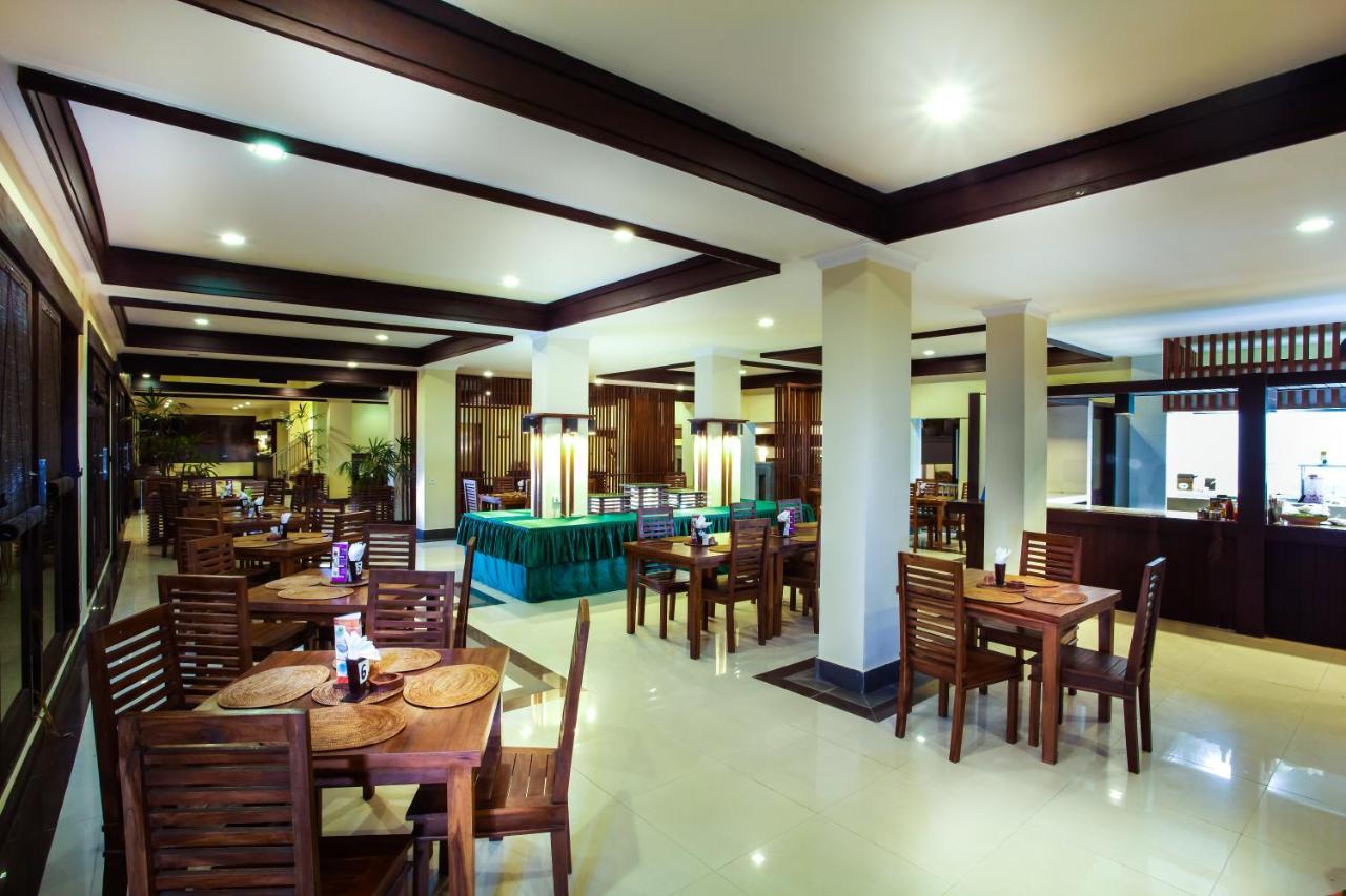 Champlung Mas Hotel Legian Exteriör bild